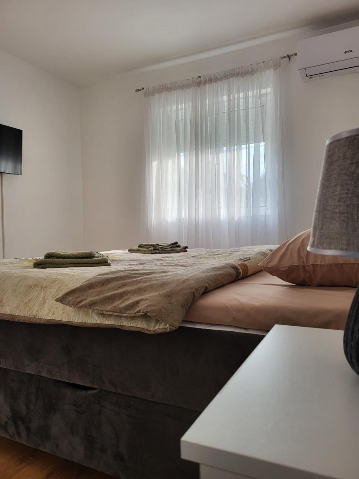 Apartmán Sleep & Go Surčin Exteriér fotografie